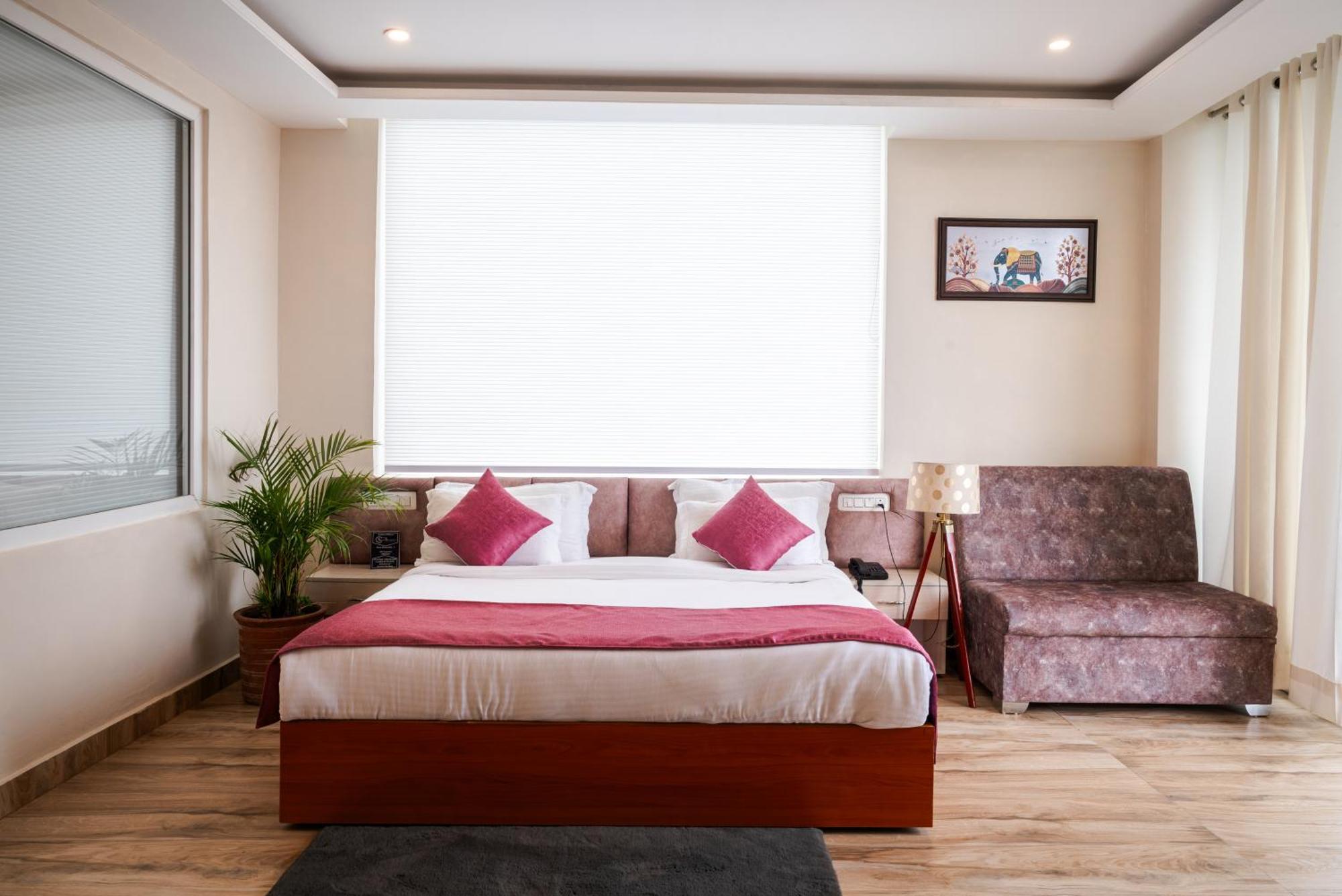 Hotel Sagar Residency - Best Mountain View Hotel In Pālampur Eksteriør billede